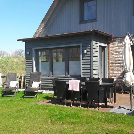 Ferienhaus Svea In บอร์น ภายนอก รูปภาพ