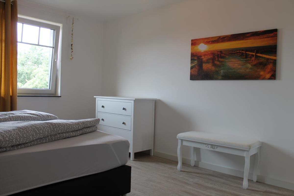 Ferienhaus Svea In บอร์น ภายนอก รูปภาพ