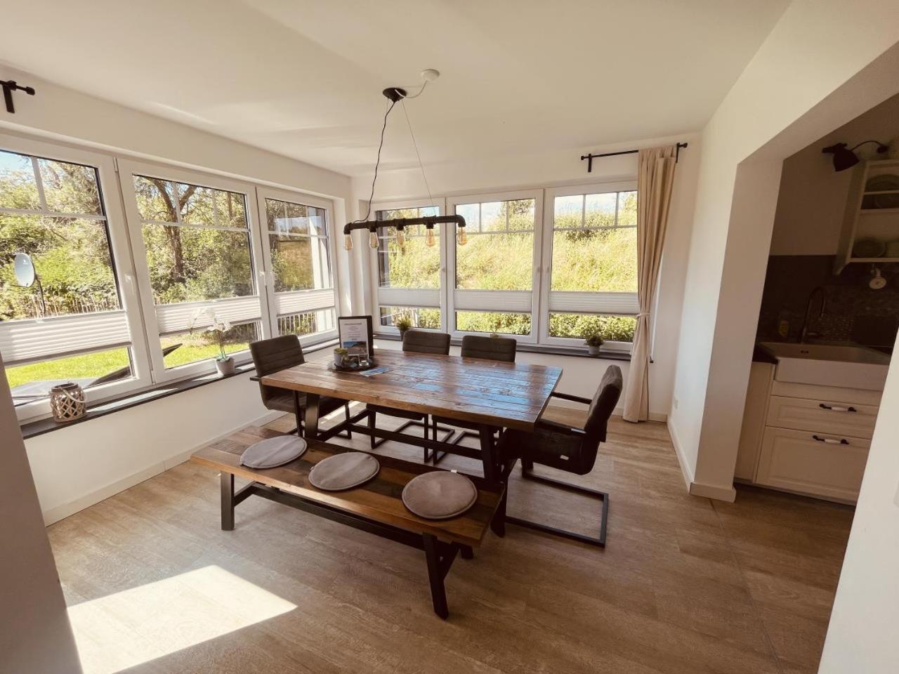 Ferienhaus Svea In บอร์น ภายนอก รูปภาพ